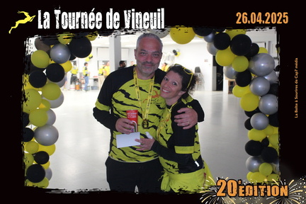 27 04 25  01 42 07 Composition