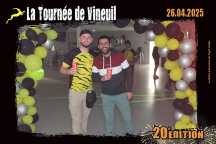 27 04 25  02 42 59 Composition